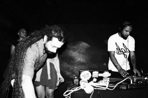 Pressão Sonora (Mais Baixo) - Abduzidub